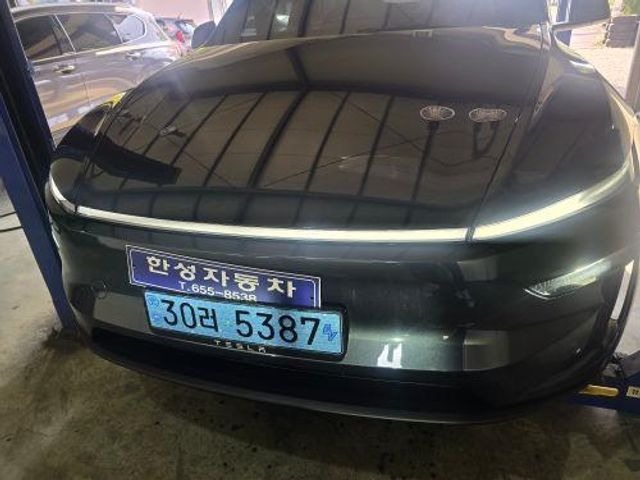 Tesla Model Y 2026 — inspection photo 1