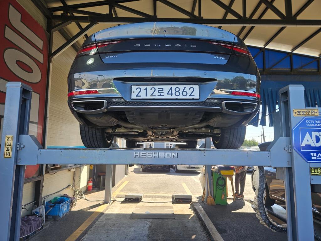 Genesis G90 2022 — inspection photo 2