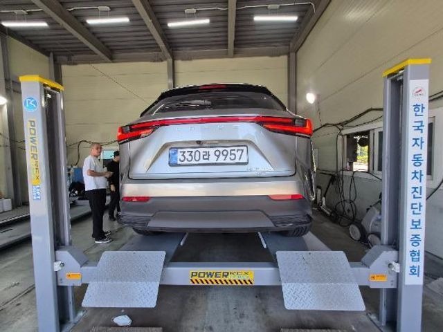 Lexus NX 2024 — inspection photo 2