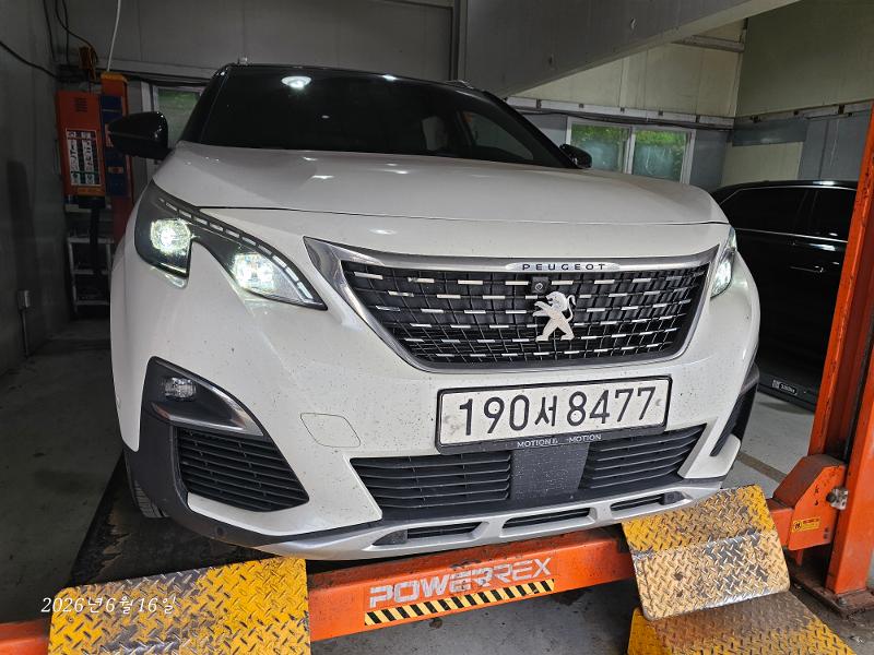 Peugeot 3008 2021 — inspection photo 1