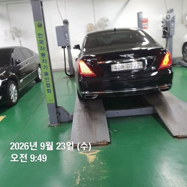 Genesis EQ900 2016 — inspection photo 2
