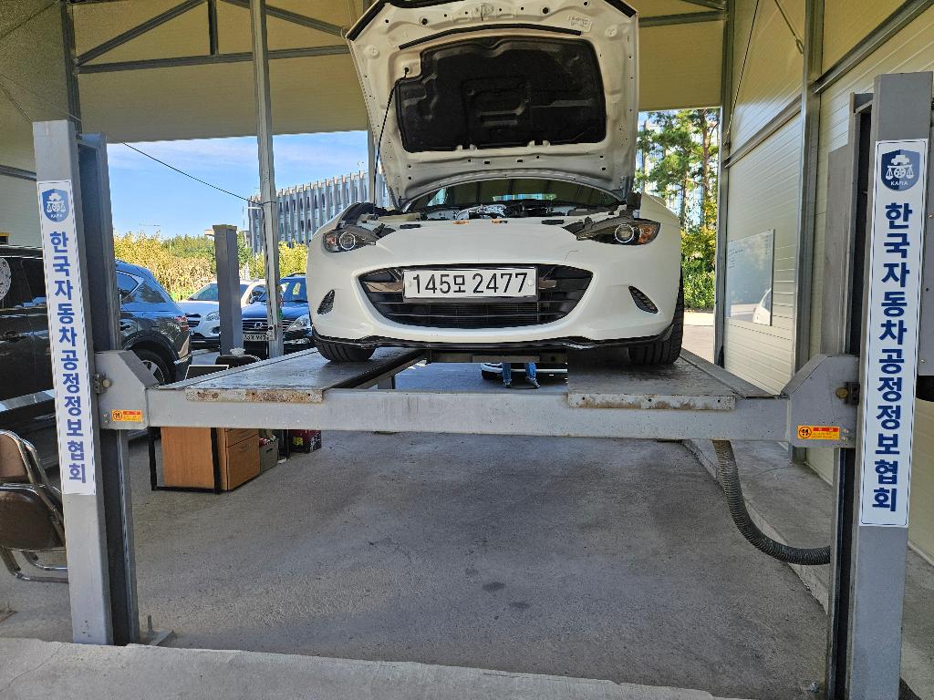 Mazda MX-5 Miata 2018 — inspection photo 1