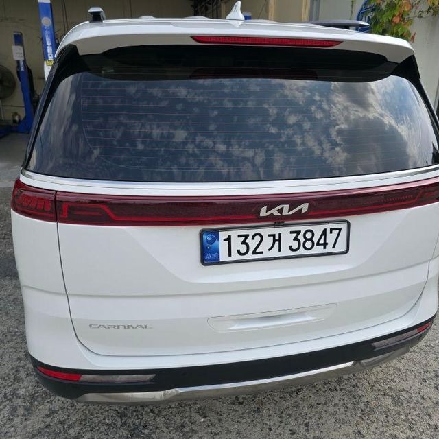 Kia Canival 2023 — inspection photo 2