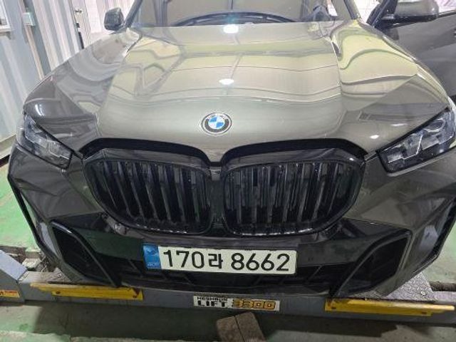 BMW X5 2026 — inspection photo 1