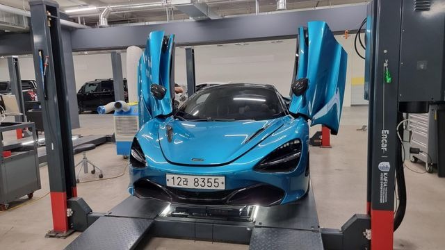 Mclaren 720S 2019 — inspection photo 1