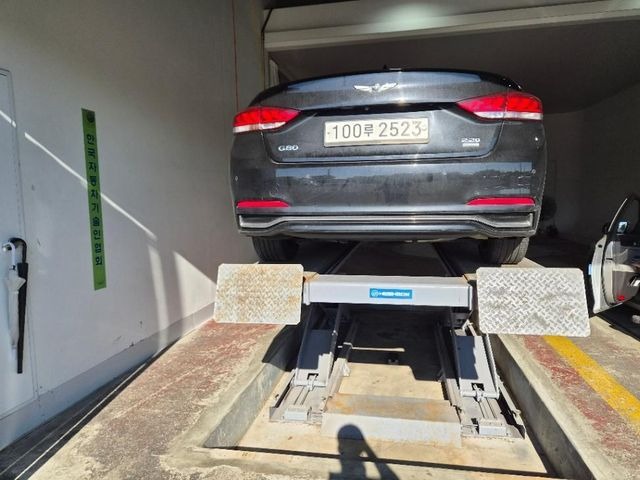 Genesis G80 2018 — inspection photo 2