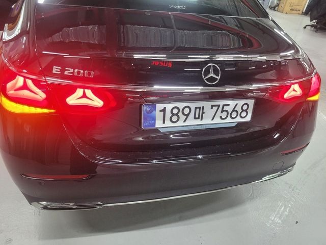 Mercedes-Benz E-Class 2026 — inspection photo 2