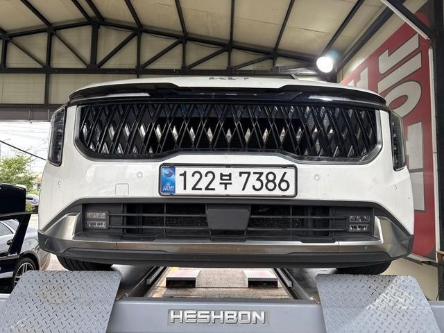 Kia Canival 2025 — inspection photo 1