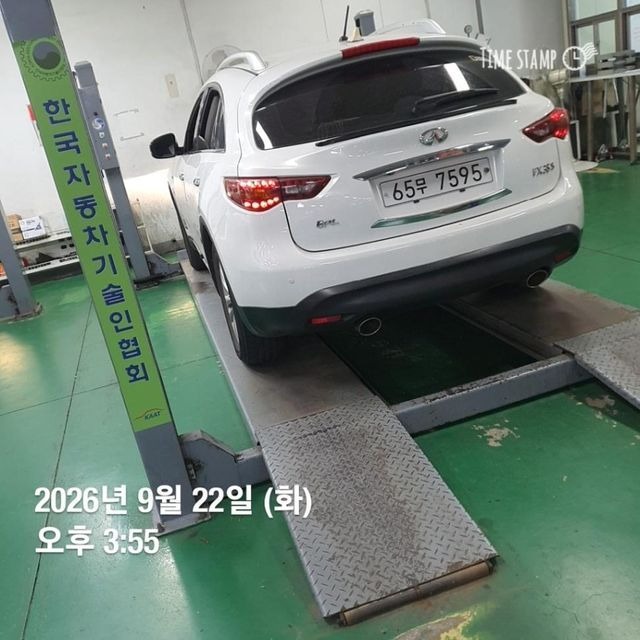 Infiniti FX 2010 — inspection photo 2