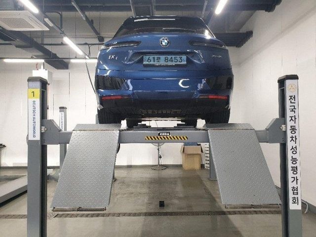 BMW iX 2023 — inspection photo 2