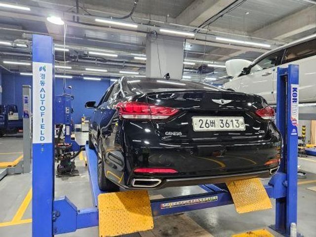 Hyundai Genesis 2015 — inspection photo 2