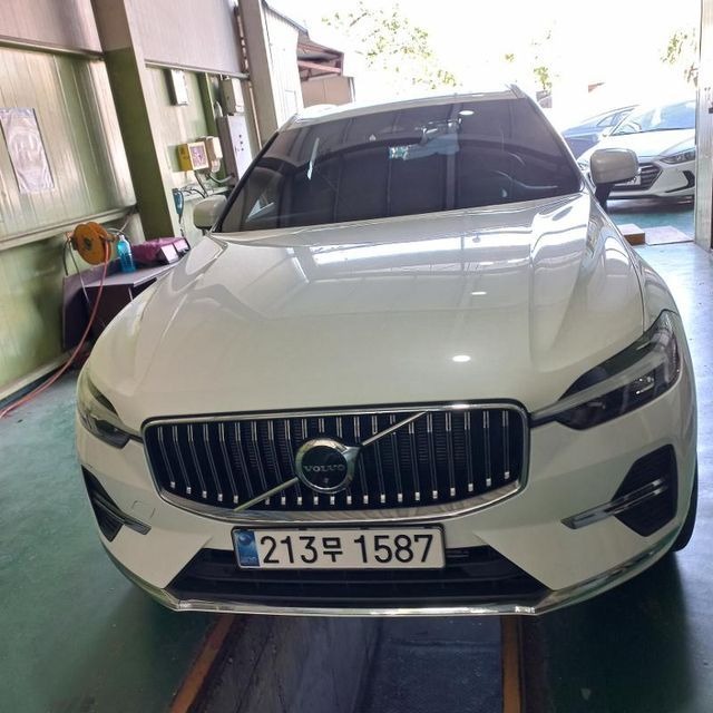 Volvo XC60 2023 — inspection photo 1