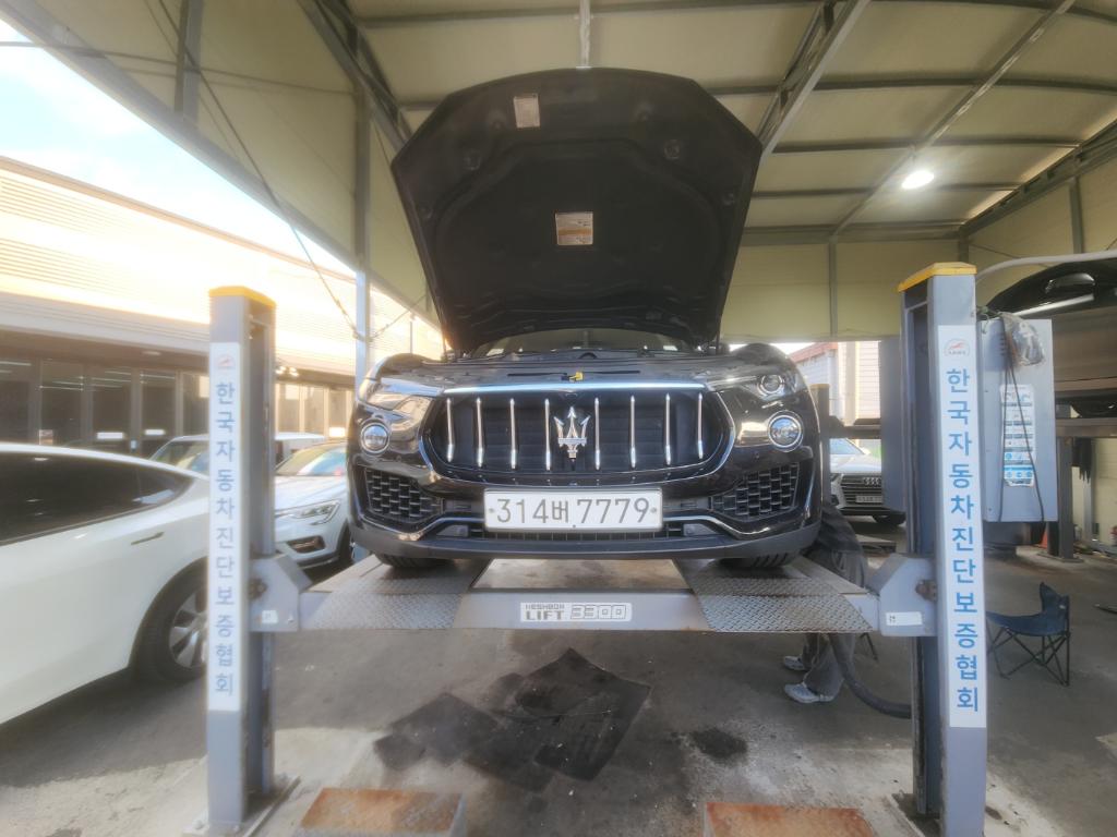 Maserati Levante 2019 — inspection photo 1