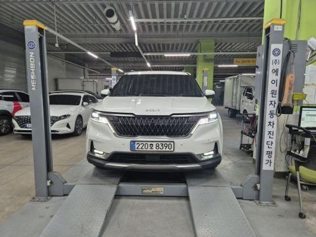 Kia Canival 2023 — inspection photo 1