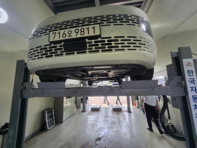 Hyundai Staria 2025 — inspection photo 1