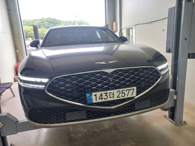 Genesis G90 2022 — inspection photo 1