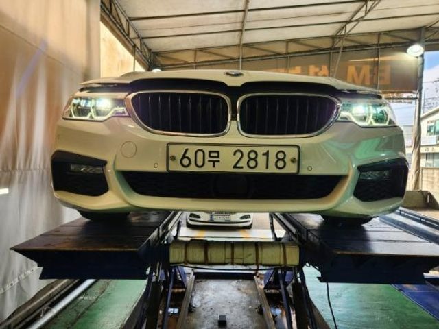 BMW 5-Series 2018 — inspection photo 1