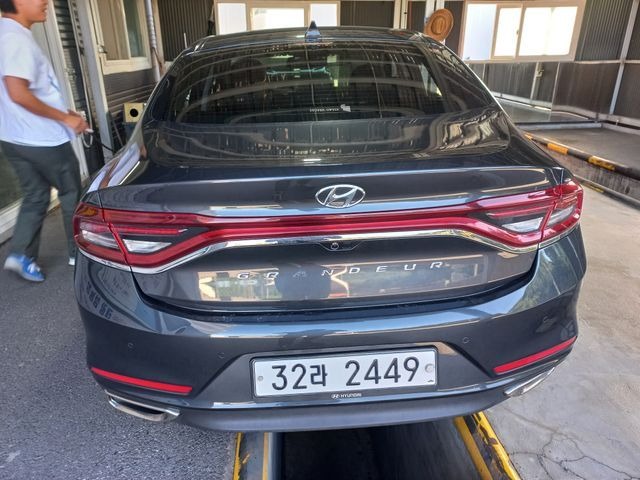 Hyundai Grandeur 2018 — inspection photo 2