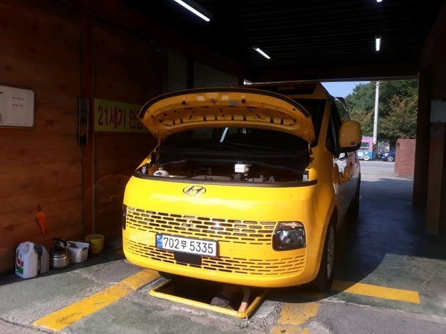 Hyundai Staria 2023 — inspection photo 1
