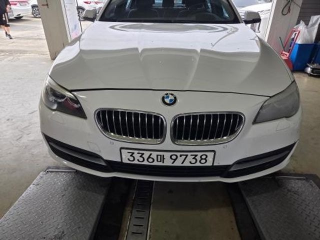 BMW 5-Series 2014 — inspection photo 1