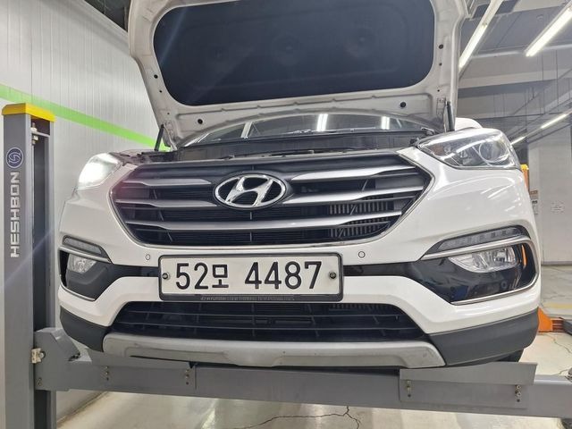 Hyundai Santafe 2018 — inspection photo 1