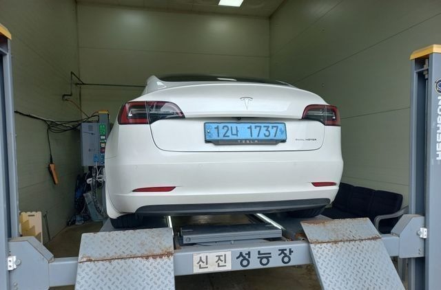 Tesla Model 3 2020 — inspection photo 2
