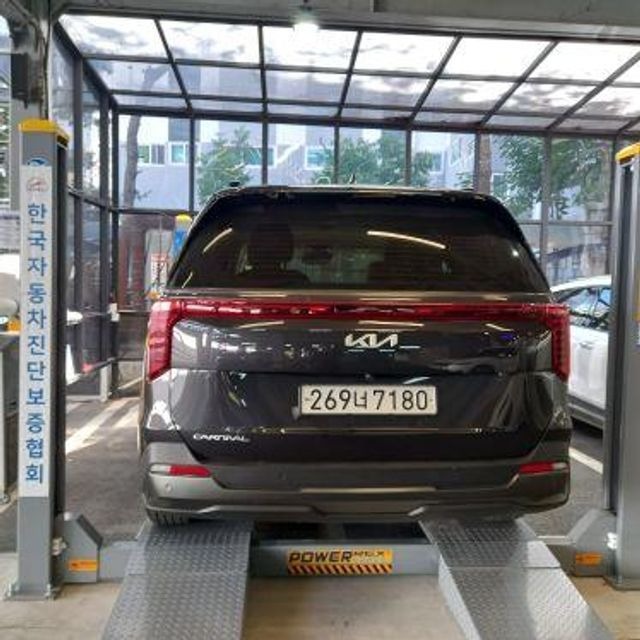 Kia Canival 2025 — inspection photo 2