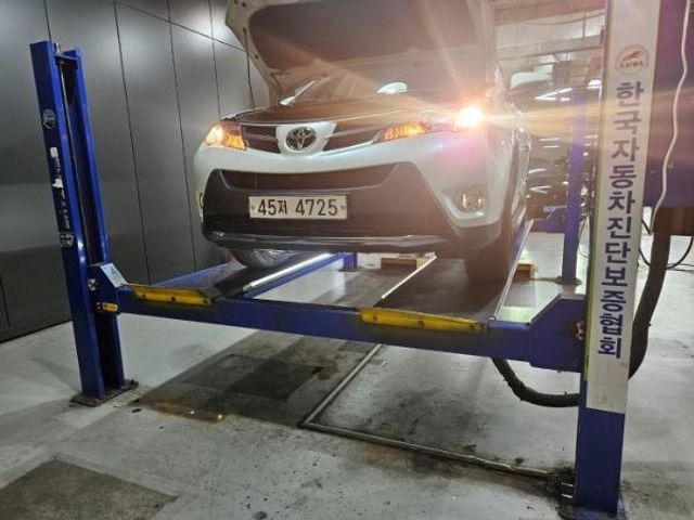 Toyota RAV4 2014 — inspection photo 1
