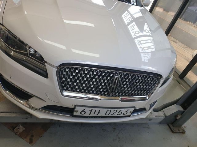 Lincoln MKZ 2017 — inspection photo 1