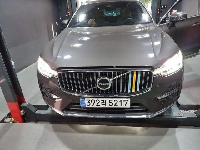Volvo XC60 2025 — inspection photo 1