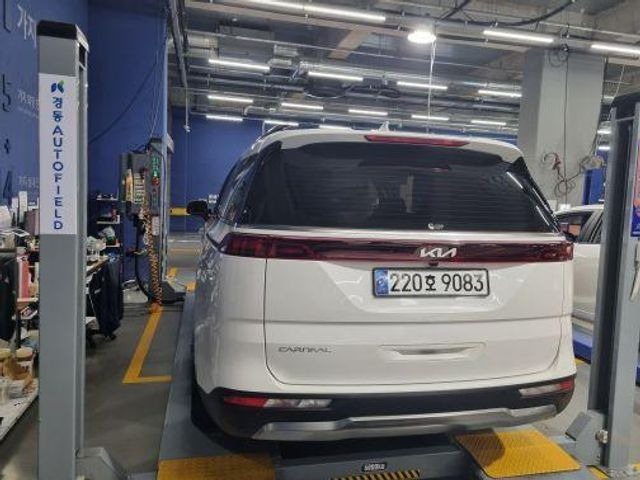 Kia Canival 2023 — inspection photo 2