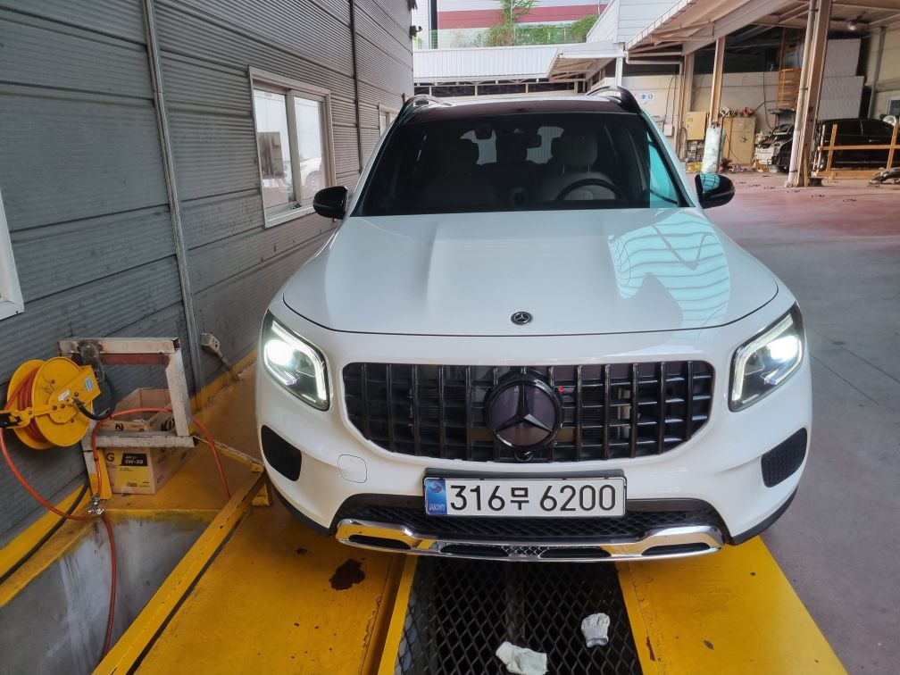 Mercedes-Benz GLB-Class 2020 — inspection photo 1