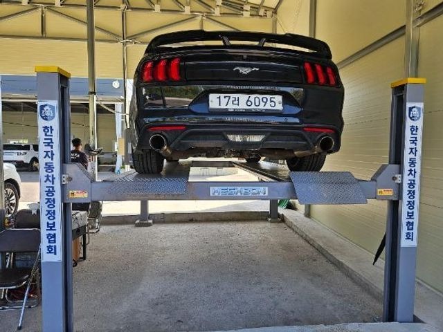 Ford Mustang 2019 — inspection photo 2