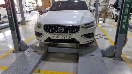 Volvo S60 2020 — inspection photo 1