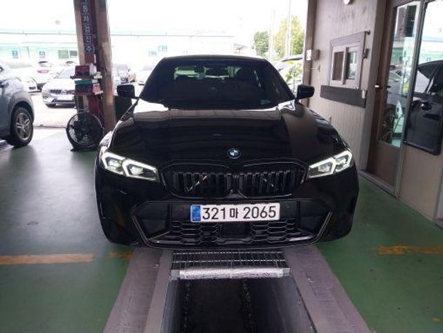 BMW 3-Series 2026 — inspection photo 1
