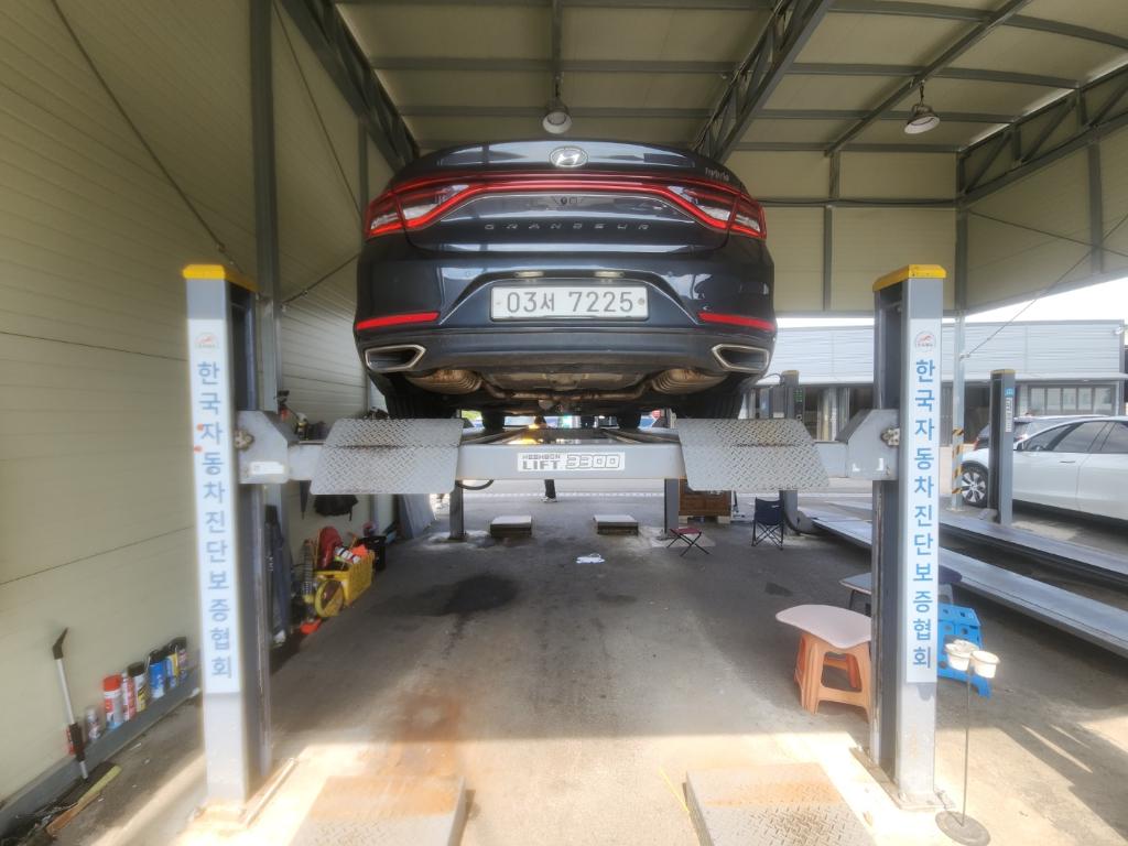 Hyundai Grandeur 2018 — inspection photo 2