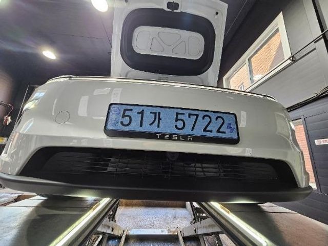 Tesla Model Y 2026 — inspection photo 1