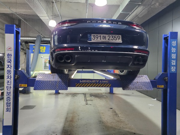 Porsche Panamera 2021 — inspection photo 2