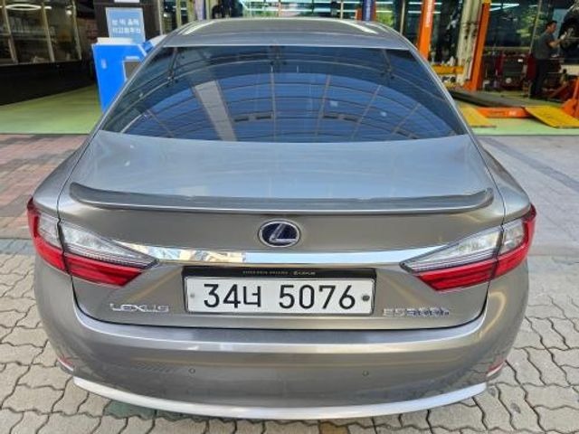 Lexus ES 2017 — inspection photo 2