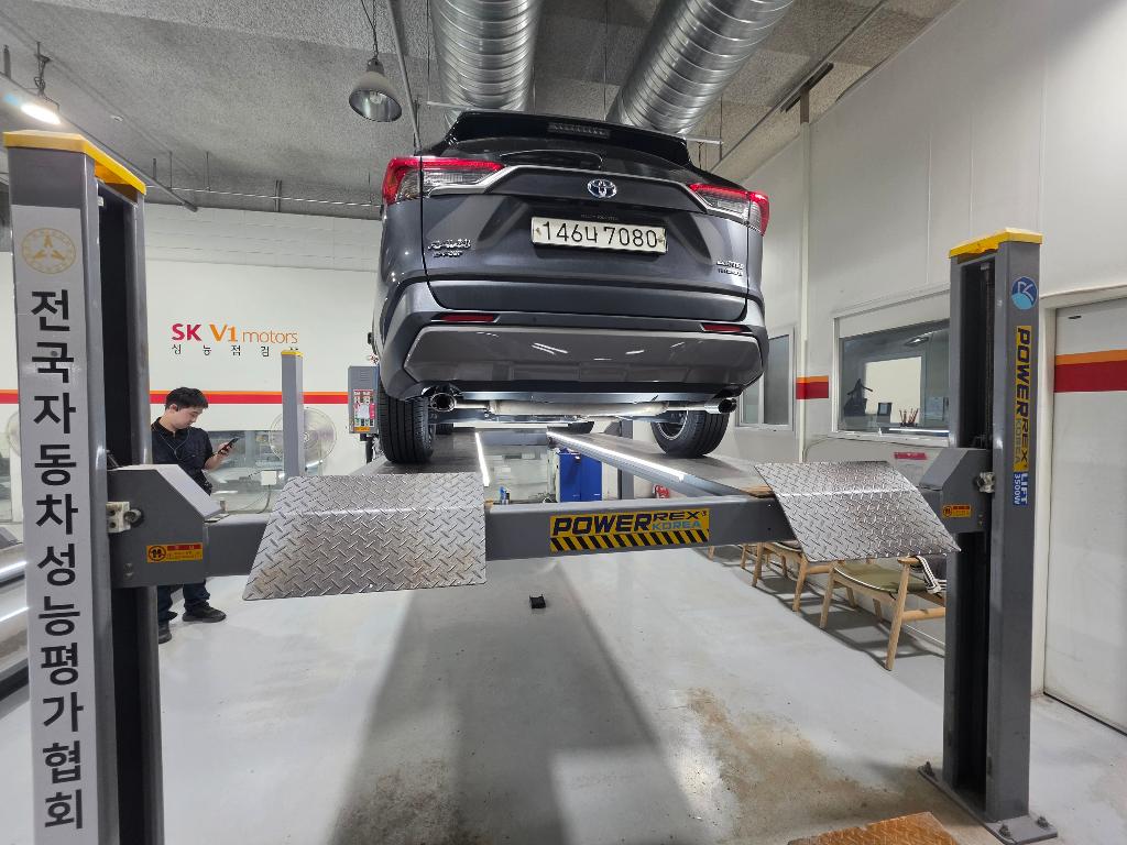 Toyota RAV4 2021 — inspection photo 2