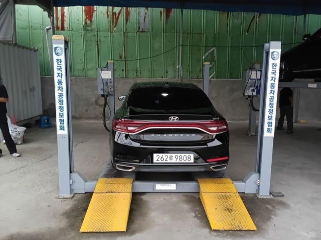 Hyundai Grandeur 2019 — inspection photo 2