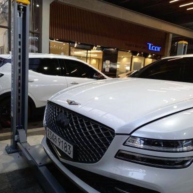 Genesis G80 2023 — inspection photo 1