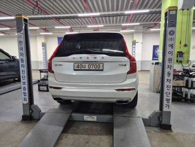 Volvo XC90 2017 — inspection photo 2