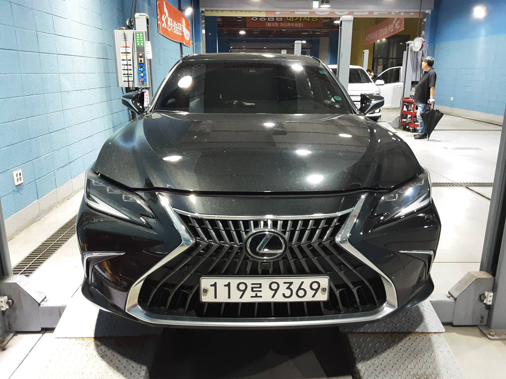 Lexus ES 2023 — inspection photo 1