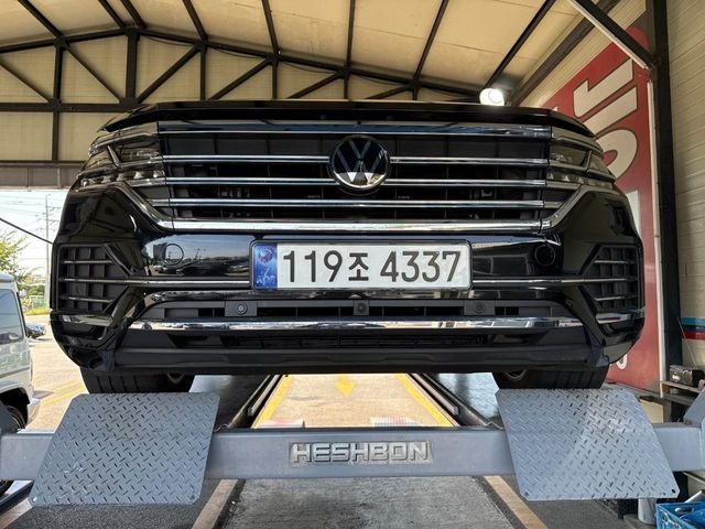 Volkswagen Touareg 2023 — inspection photo 1