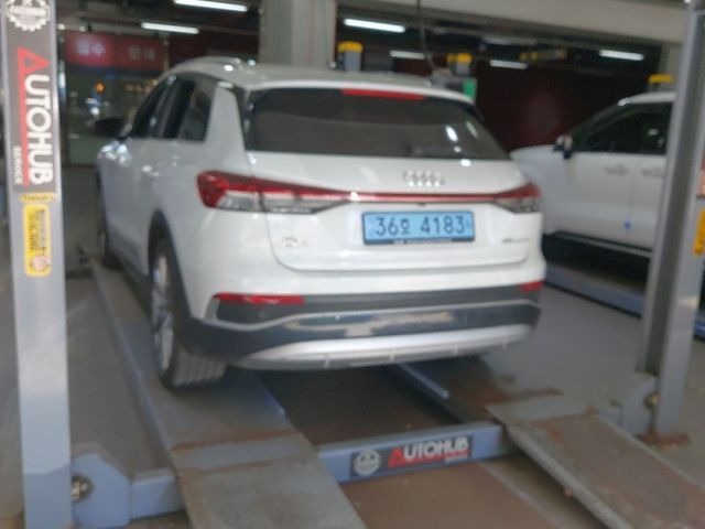 Audi Q4 e-tron 2025 — inspection photo 2