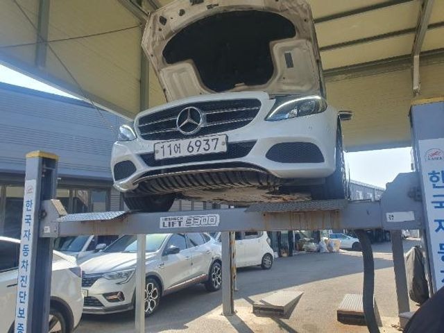 Mercedes-Benz C-Class 2016 — inspection photo 1
