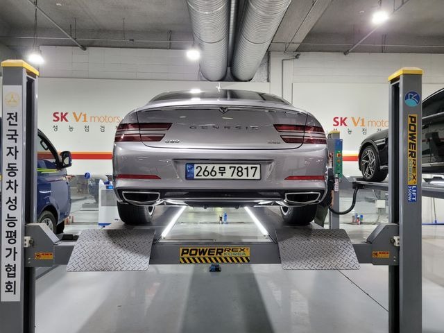 Genesis G80 2023 — inspection photo 2