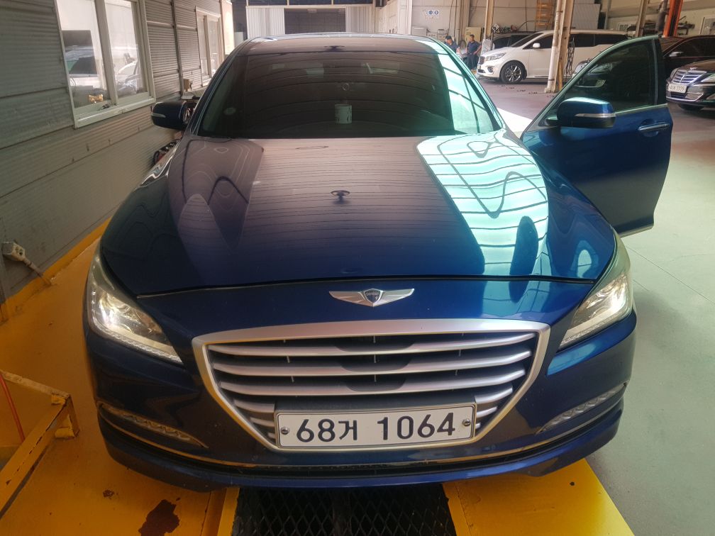 Hyundai Genesis 2016 — inspection photo 1