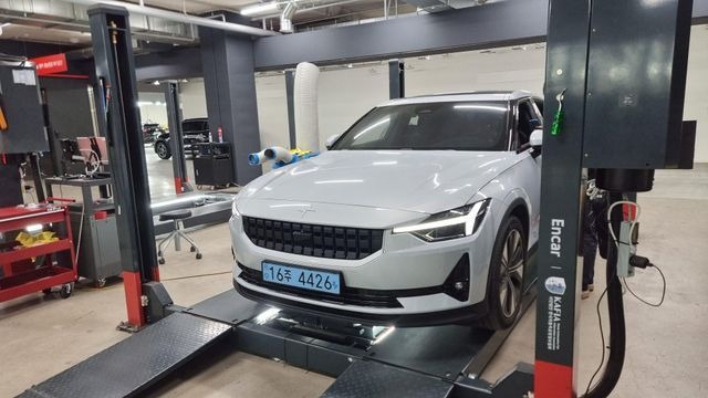 Polestar Polestar 2 2023 — inspection photo 1